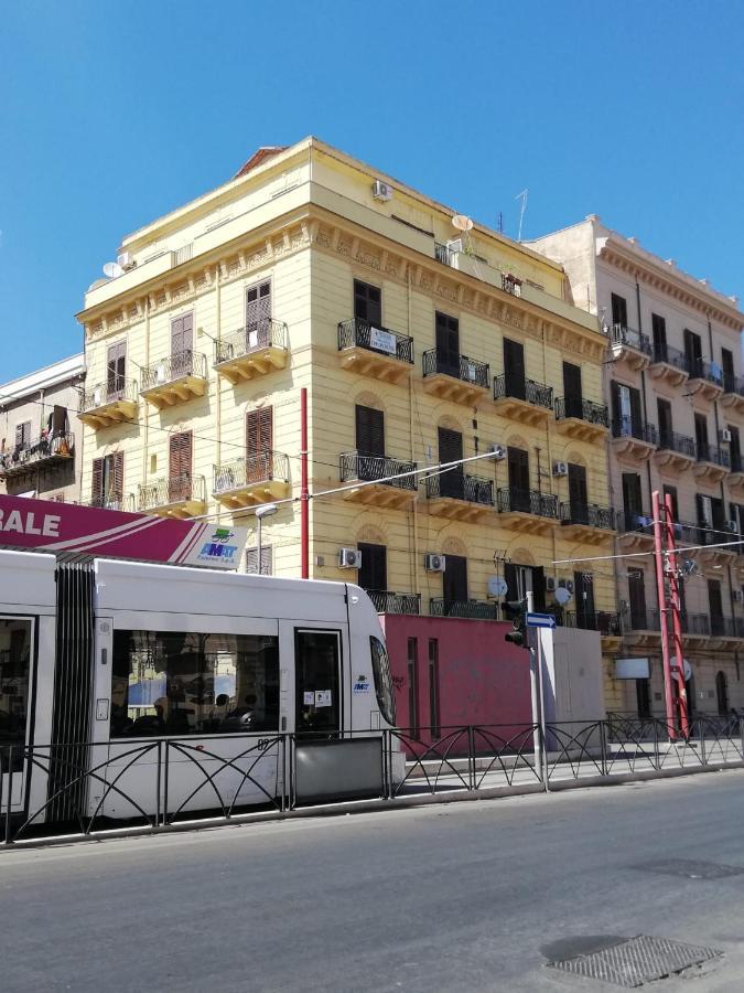 Il Posto Giusto Station Rooms Palermo Exterior foto